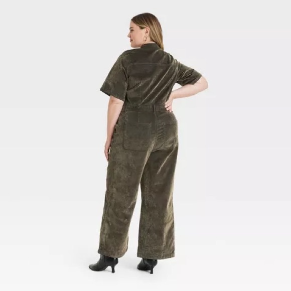 jumpsuit (feels like stretchy jeans; looks like Valore) - Picture 4 of 8